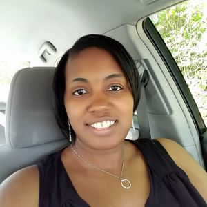 Meet your Posher, Monica